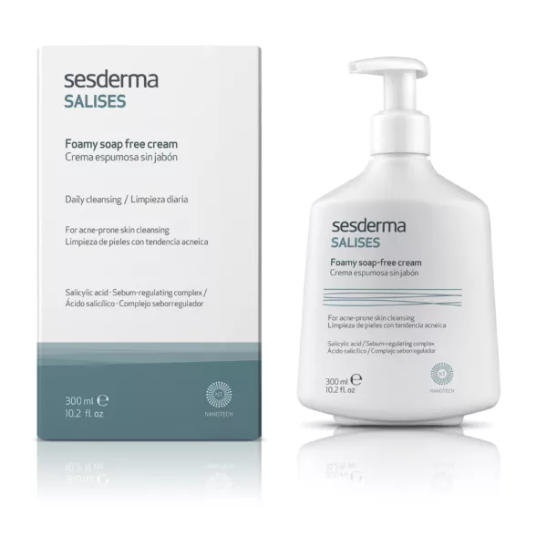Sesderma Salises contiene extractos de plantas naturales (camomila, avena, mimosa y aloe) propiedades hidratantes, calmantes, regenerantes y protegen.