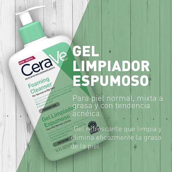 El Gel Limpiador espumoso de CeraVe crea espuma suave para limpiar profundamente el rostro y el cuerpo, sin alterar la barrera natural de la piel.
