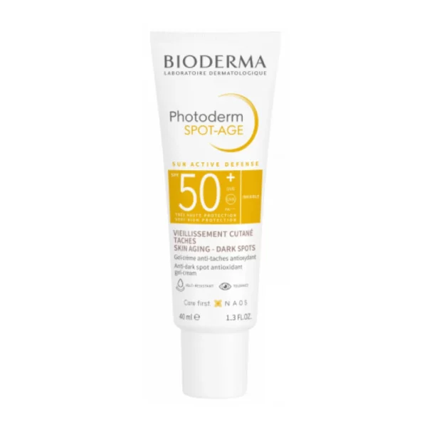 El protector solar hidratante con un refuerzo anti-oxidante que reduce manchas y arrugas. Protector solar con SPF 50, textura gel-crema