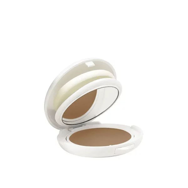 Polvo compacto sin filtros químicos de alta protección solar (SPF 50) contra los rayos UVA -UVB.