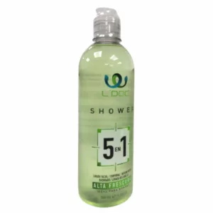 Es una formula higiene y limpieza integral que reúne en su dermocosmética, equilibrio , protección, hidratación , mejora el manto ácido aportando actividad reparativa y protectora de las células de la piel, su composición permite usarla en 5 formas ya que contiene balanceados agentes de limpieza , permitiendo su uso para higiene del cuerpo, rostro, barba y área intima, con te verde y áloe vera, para un acción anti-bacteriana y anti-inflamatoria.