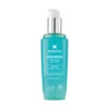 Cuidado facial presentado en un exquisito gel hidratante que al contacto con la piel se funde en un sedoso aceite y a la vez se transforma en una espuma, perfecta para remover el maquillaje e impurezas.