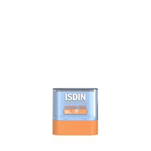 ISDIN Protector Solar Invisible Stick SPF 50, protección en formato práctico.