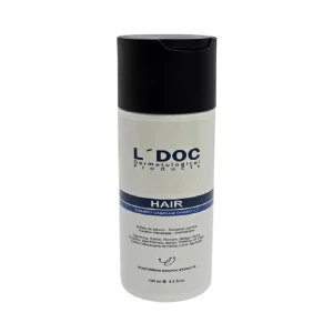 Frasco blanco de 130 ml del Shampoo Cabello Graso K-S L’DOC con tapa negra y banda azul, diseñado para limpiar y equilibrar cabellos grasos.